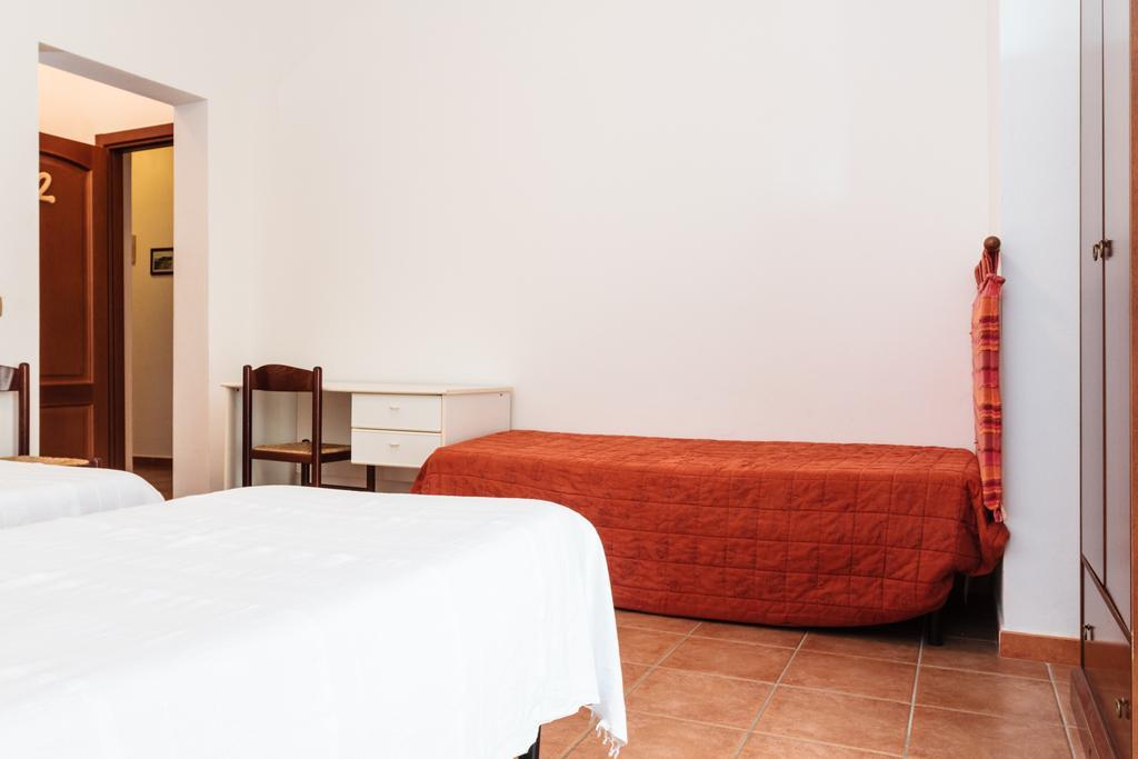 La Mezzanella Guesthouse Порто-Торрес Номер фото